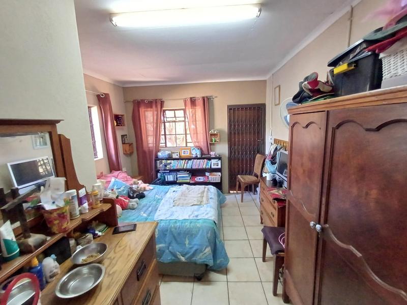 7 Bedroom Property for Sale in Hartbeespoort Rural North West